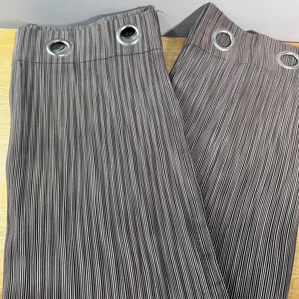 Jaclyn Smith Today Curtain Panels 2pc 54x63 Brown White Pinstripe Ribbed Grommet
